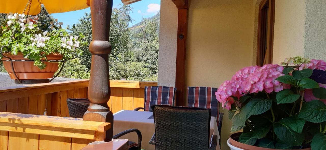 Pension Und Appartement Weinschreiber Rauris Exteriér fotografie