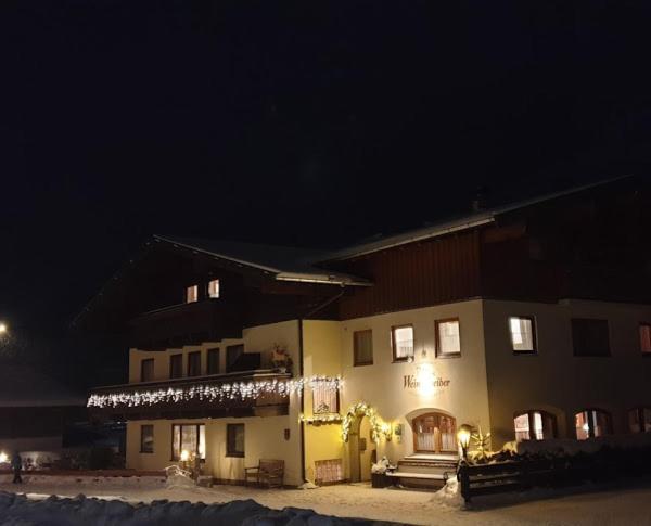 Pension Und Appartement Weinschreiber Rauris Exteriér fotografie