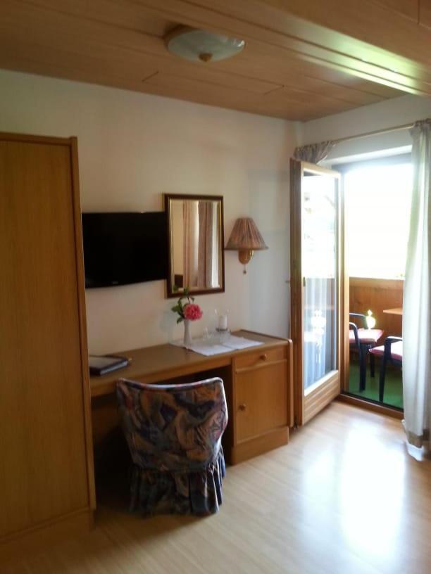 Pension Und Appartement Weinschreiber Rauris Exteriér fotografie